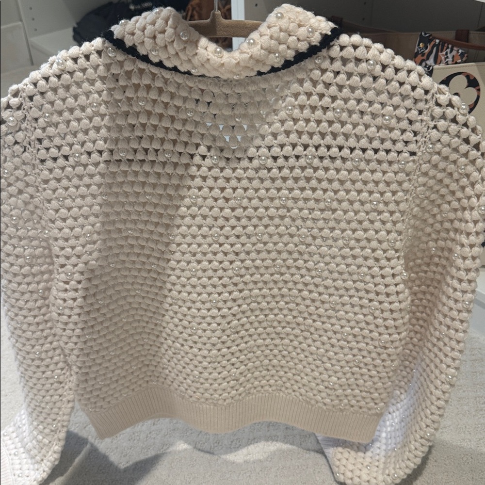 Alice & Olivia Collins Wool Cardigan Pearl Sweater Small - Picture 5 of 5